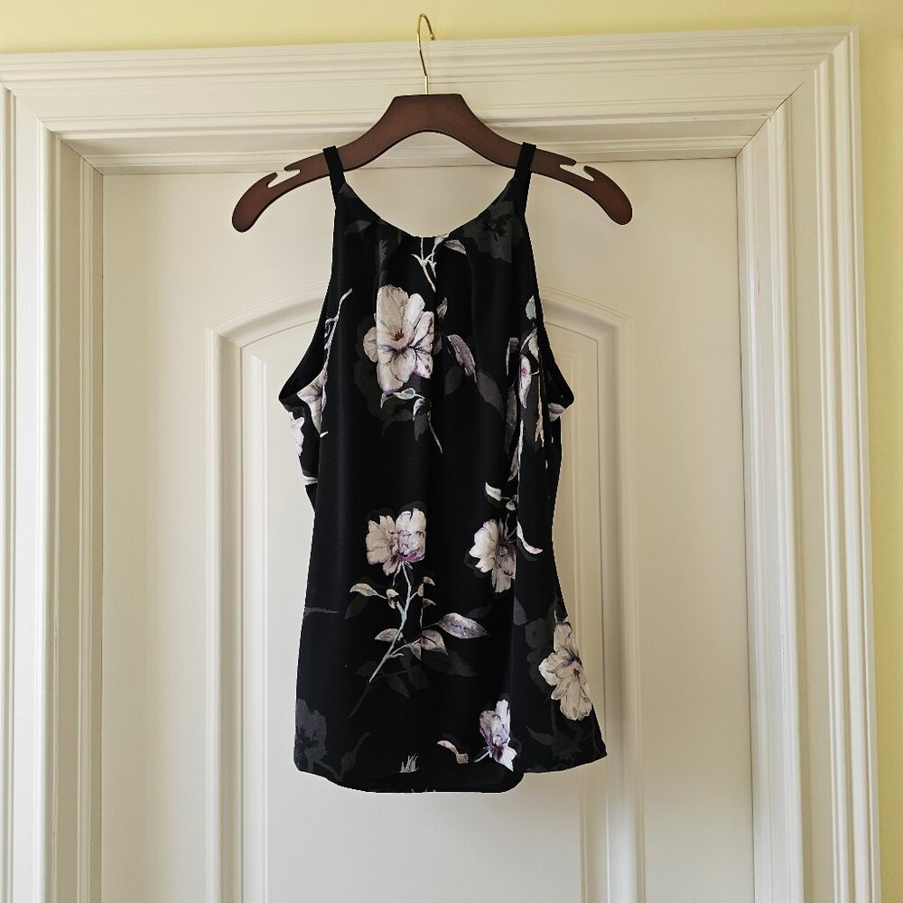 White House Black Market Summer Sleeveless Blouse